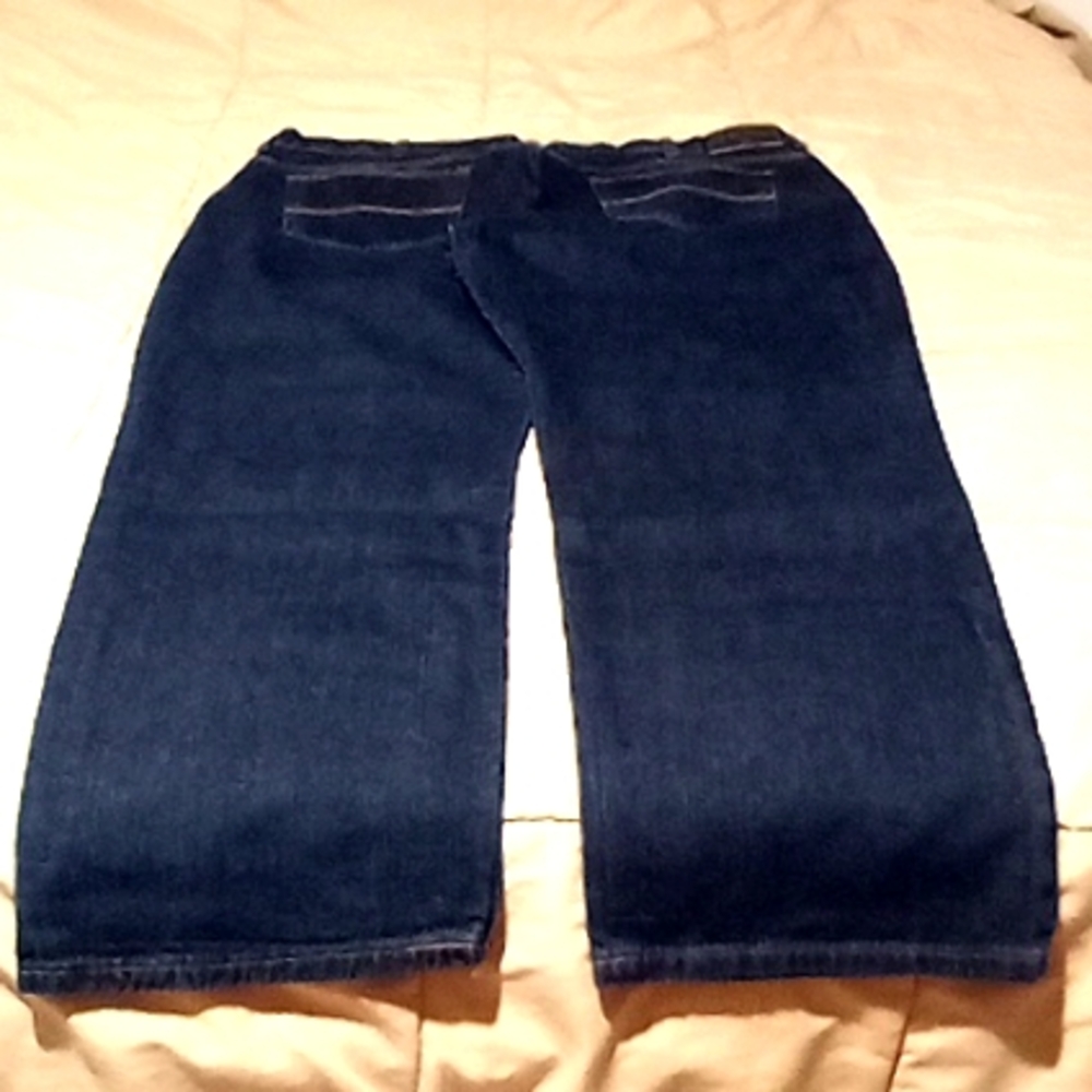 IZOD - Picture 4 of 4